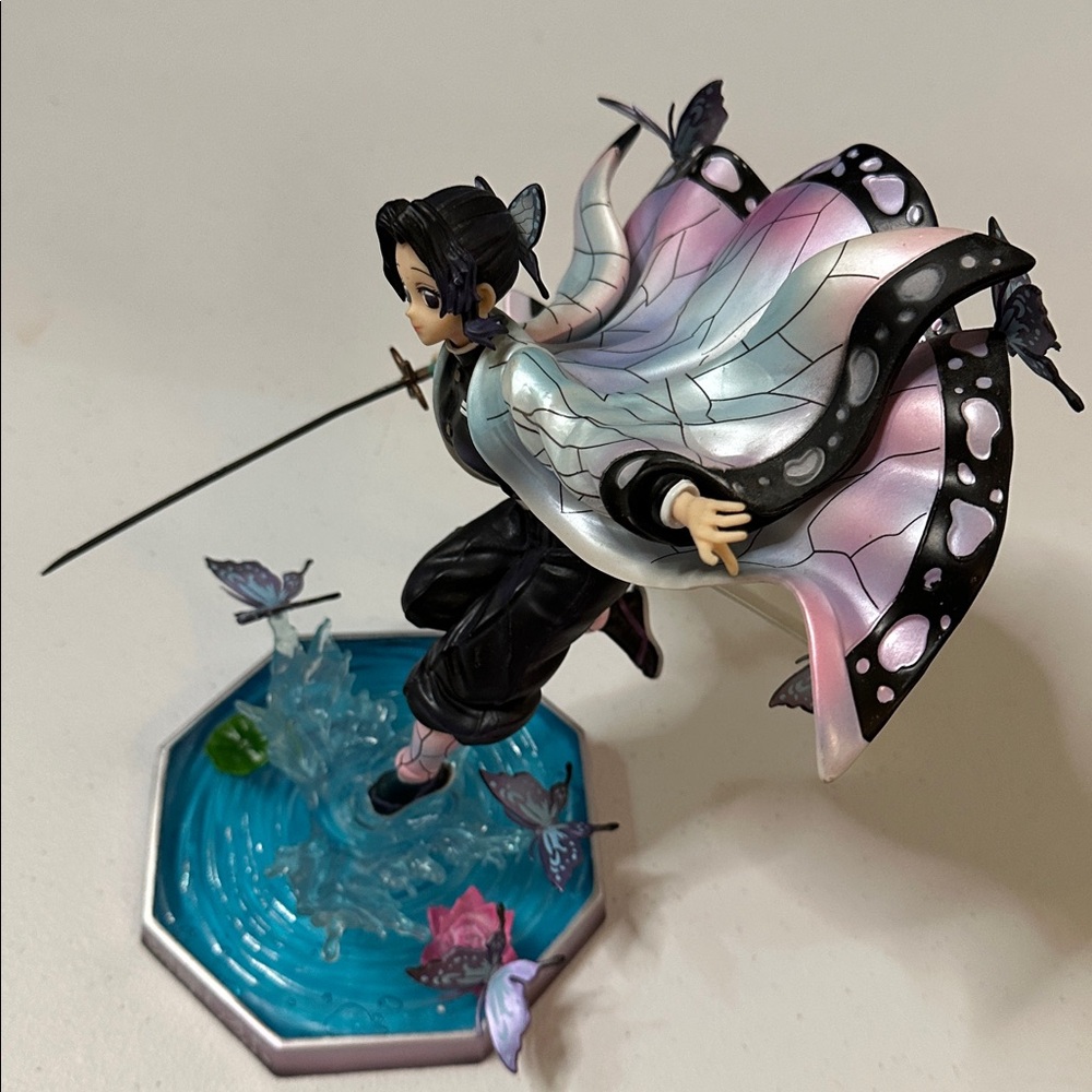 Anime Demon Slayer Kochou Shinobu Action Figure